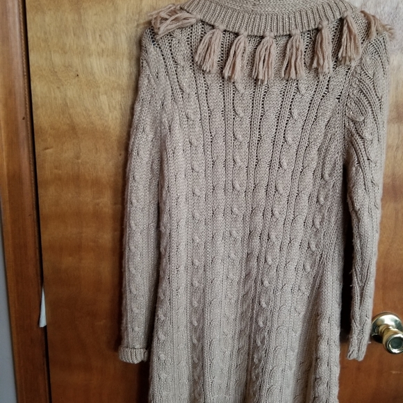 Sweater - Picture 2 of 2